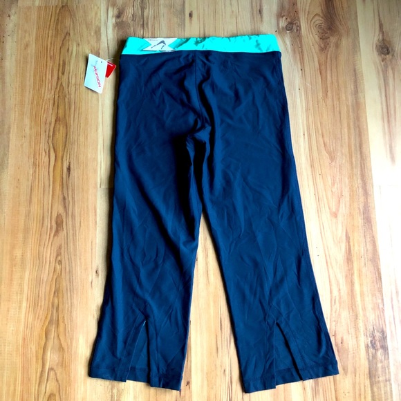 NEW XERSION Capri Legging Pants Small Navy Workout - Picture 2 of 14